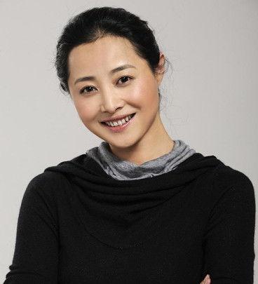 刘蓓个人资料 照片,影视界璀璨明珠，魅力四溢的荧幕女神