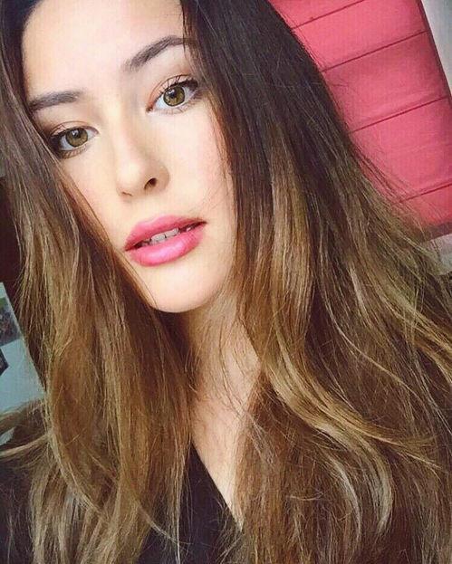 ins欧美混血网红